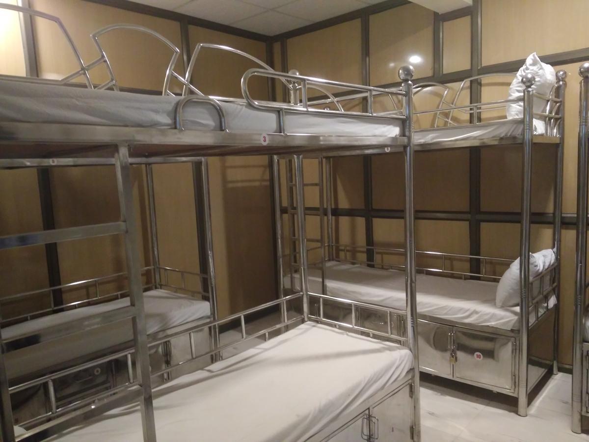 Super Capital O Hotel Konar Inn Turambhe Экстерьер фото